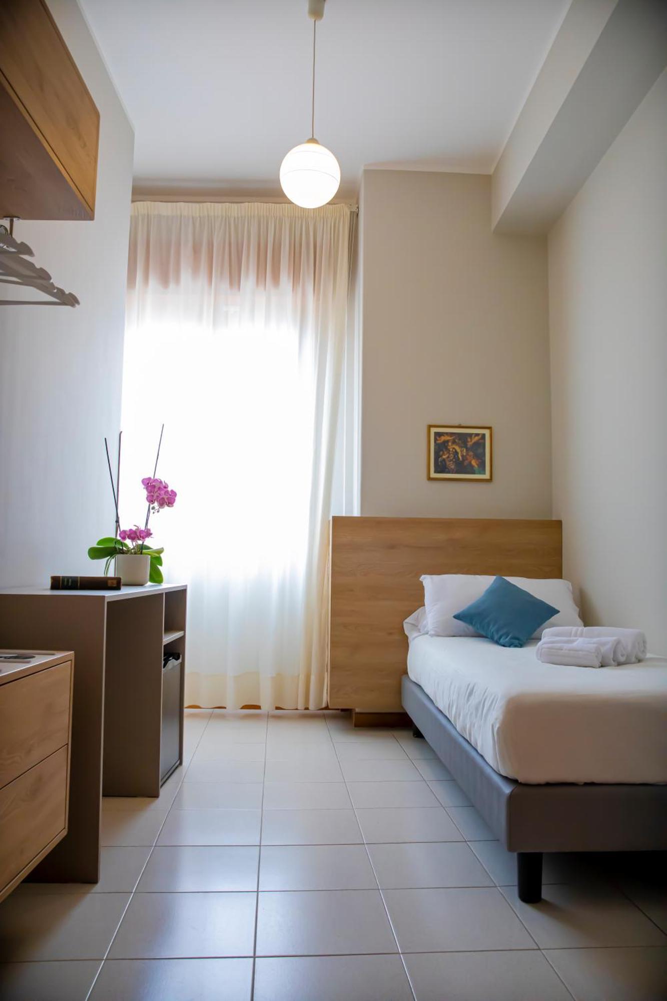 Palazzo Durante Hotel Letojanni Bagian luar foto